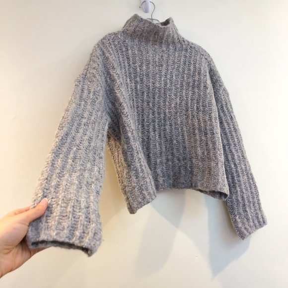 RARE La Ligne Classic Alpaca Wool Knit Turtleneck Gray Boxy Designer Sweater S - Picture 4 of 9